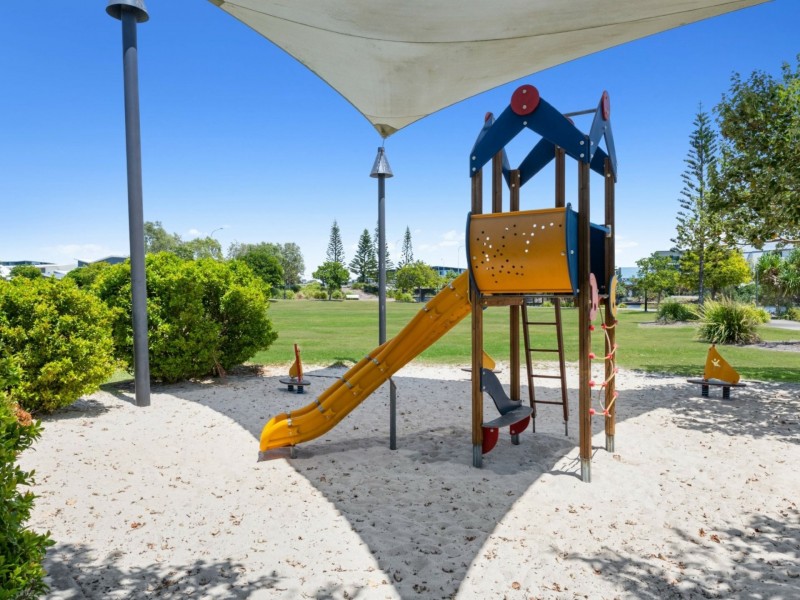 5/46 Regatta Boulevard, Birtinya QLD 4575