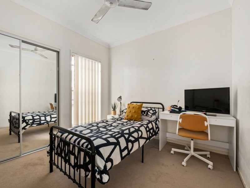 4 Seahorse Drive, Twin Waters QLD 4564