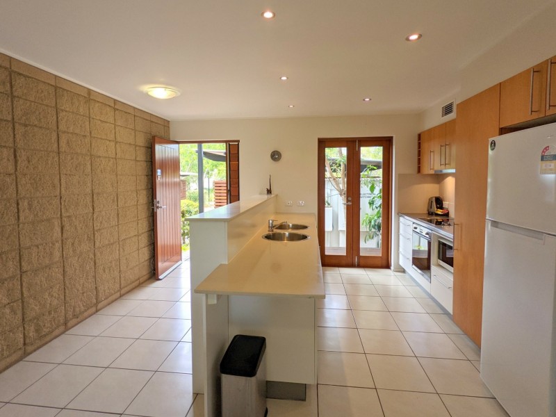 112/80 North Shore Road, Twin Waters QLD 4564