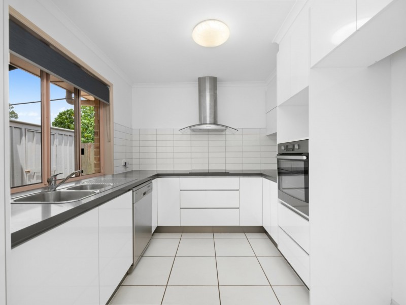 2/15 Wywong Street, Pacific Paradise QLD 4564