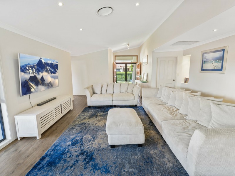 3 Mariner Place, Twin Waters QLD 4564