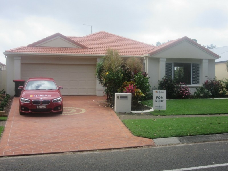 8 Brushbox Cct, Twin Waters QLD 4564