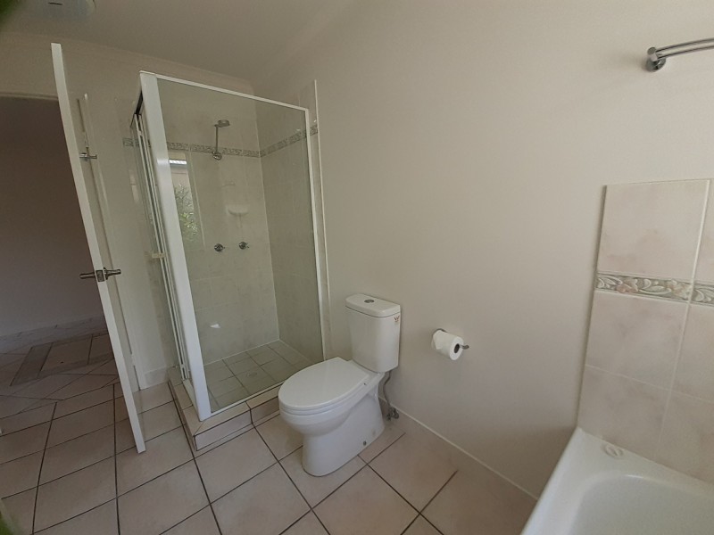 8 Brushbox Cct, Twin Waters QLD 4564