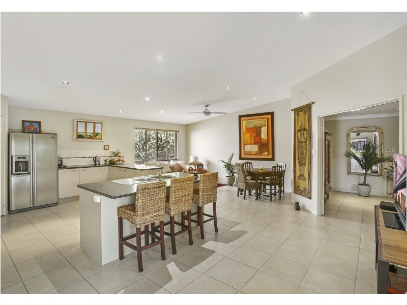 62 Anchorage Circuit, Twin Waters QLD 4564