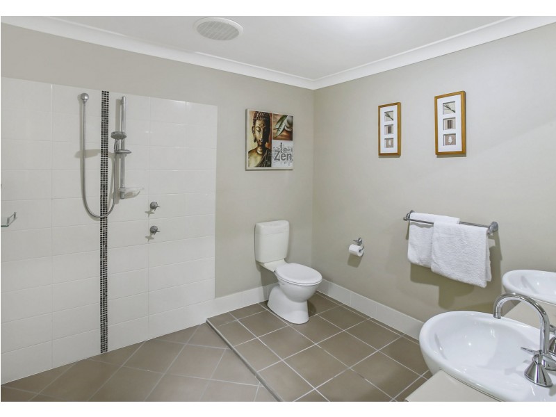 62 Anchorage Circuit, Twin Waters QLD 4564