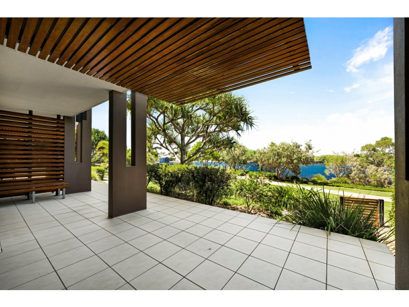 68/80 North Shore Road, Twin Waters QLD 4564