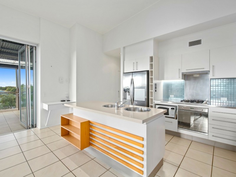 81/80 North Shore Road, Twin Waters QLD 4564