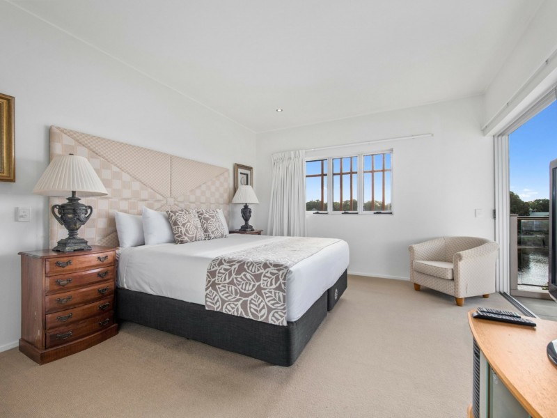 81/80 North Shore Road, Twin Waters QLD 4564