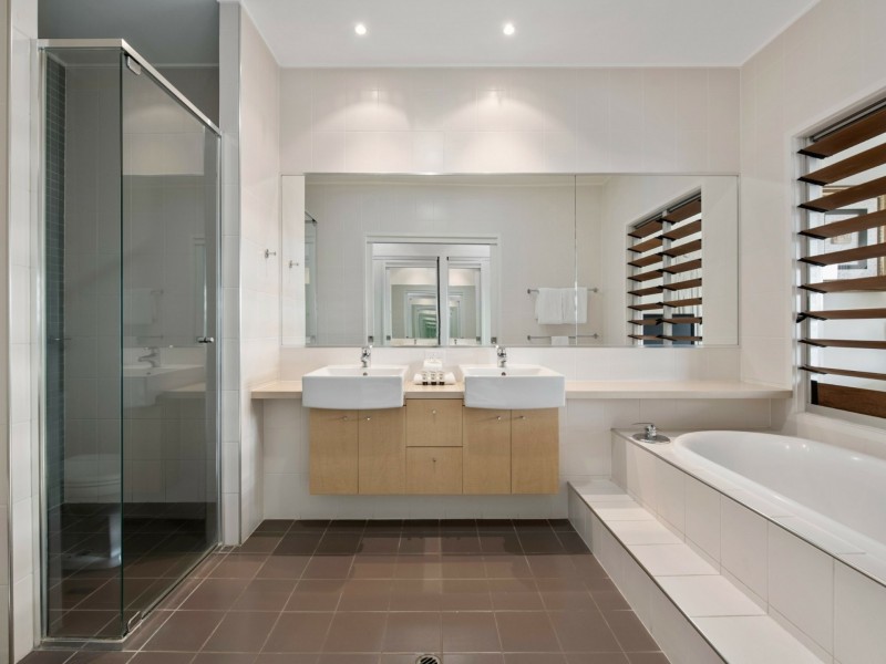 81/80 North Shore Road, Twin Waters QLD 4564