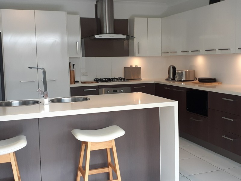 5 Fitzroy Ct, Pacific Paradise QLD 4564