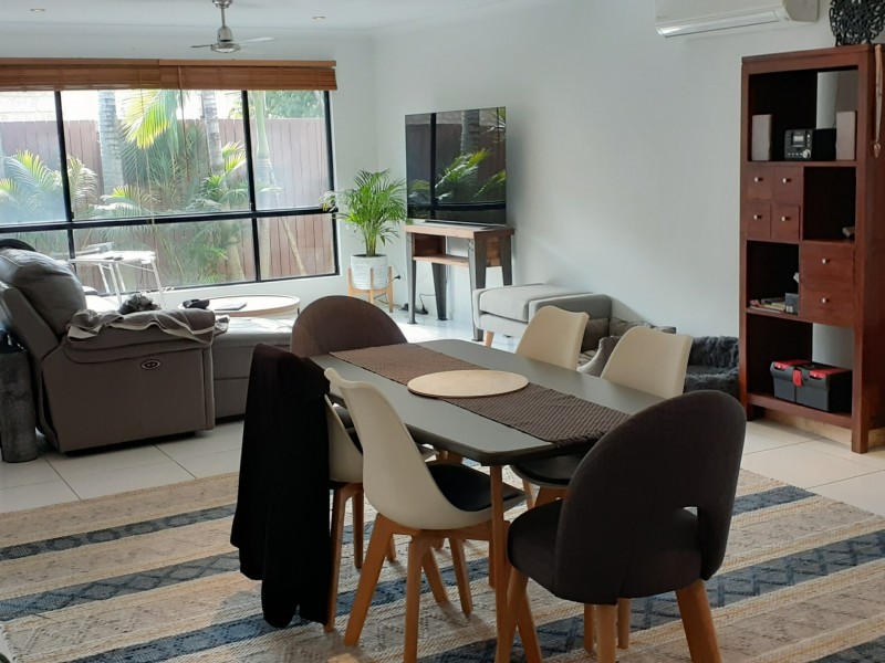 5 Fitzroy Ct, Pacific Paradise QLD 4564