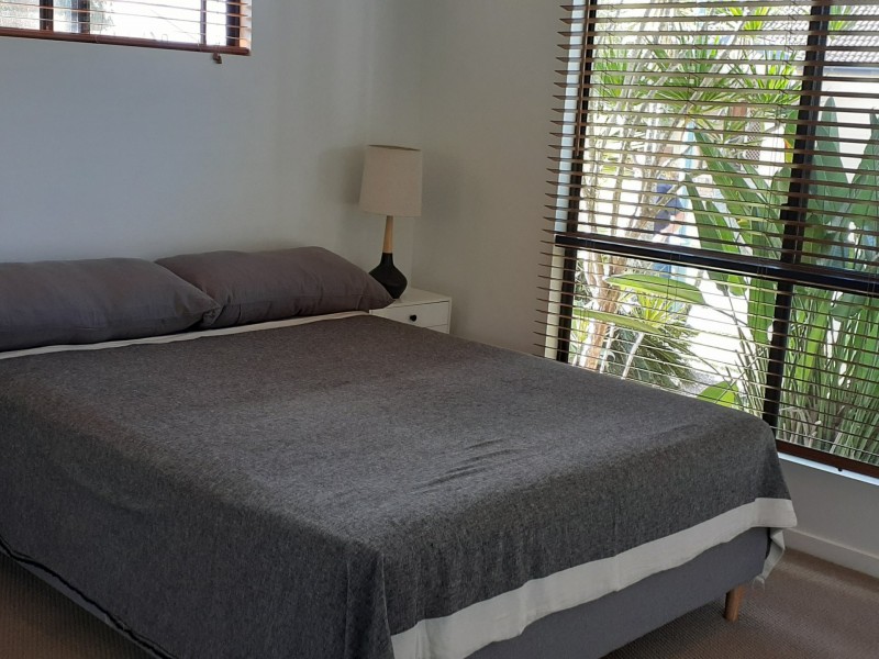 5 Fitzroy Ct, Pacific Paradise QLD 4564