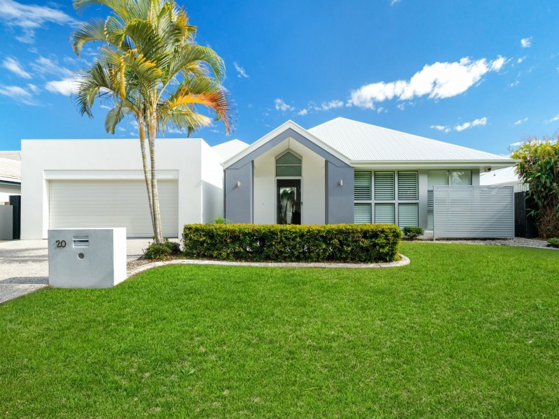 20 Veerings Crescent, Twin Waters QLD 4564
