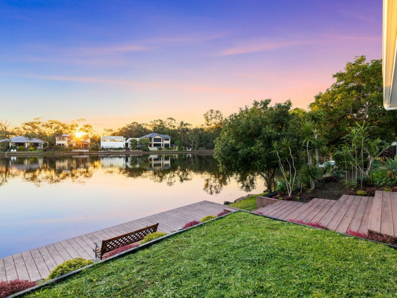 20 Veerings Crescent, Twin Waters QLD 4564