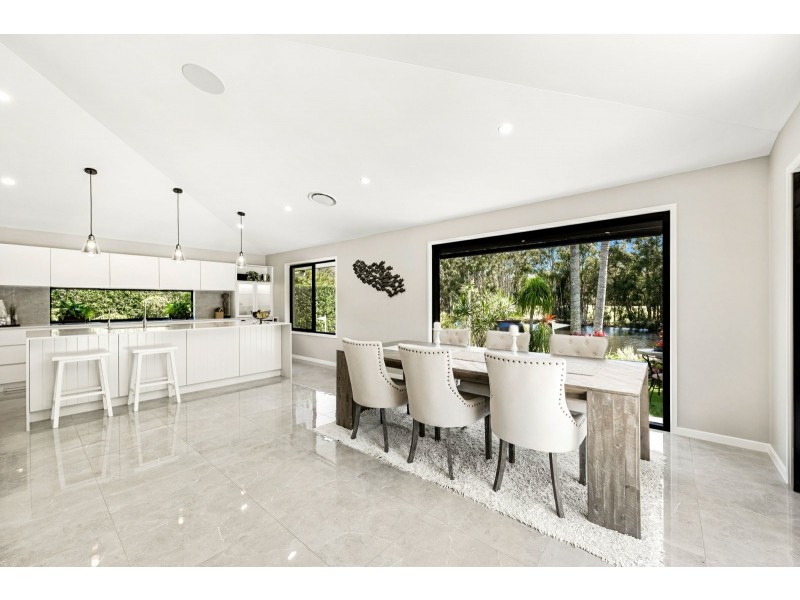 36 Hetherington Drive, Twin Waters QLD 4564