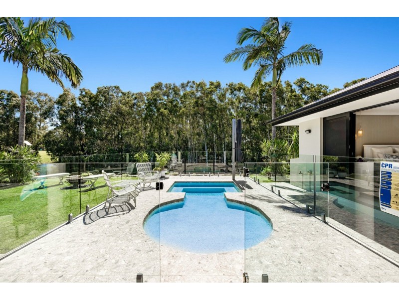 36 Hetherington Drive, Twin Waters QLD 4564