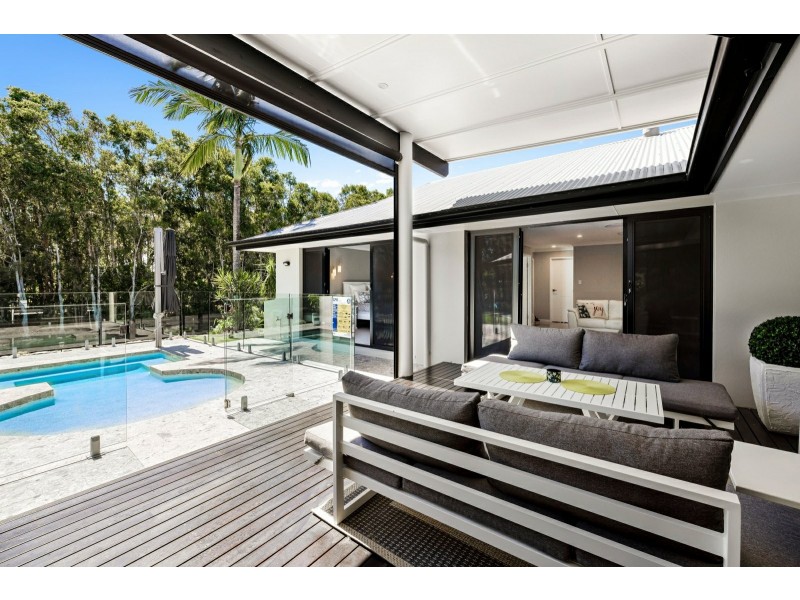36 Hetherington Drive, Twin Waters QLD 4564