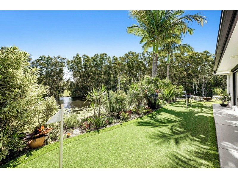 36 Hetherington Drive, Twin Waters QLD 4564