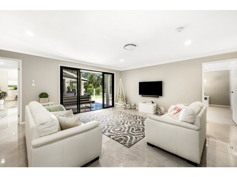 36 Hetherington Drive, Twin Waters QLD 4564