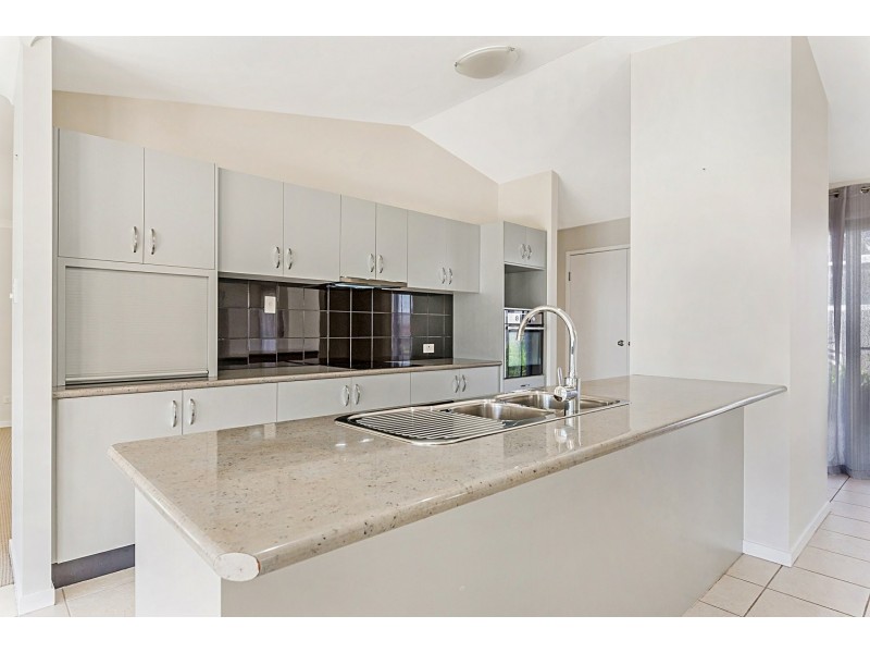 36 Veerings Crescent, Twin Waters QLD 4564