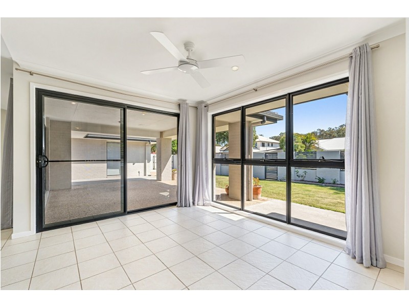 36 Veerings Crescent, Twin Waters QLD 4564