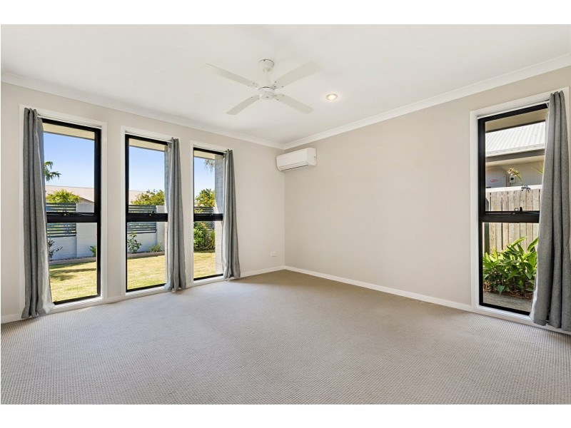 36 Veerings Crescent, Twin Waters QLD 4564