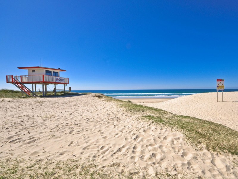 1/3 Desley Street, Marcoola QLD 4564