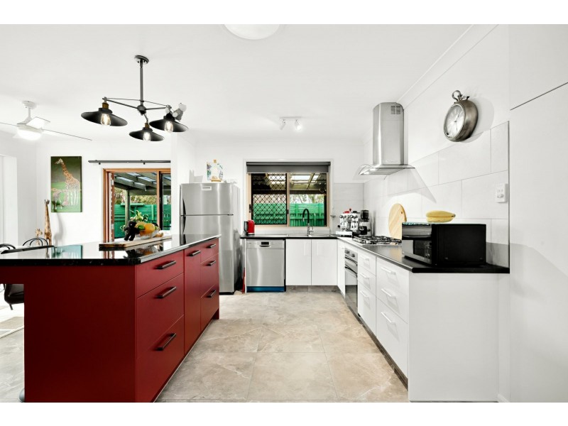 1/3 Desley Street, Marcoola QLD 4564