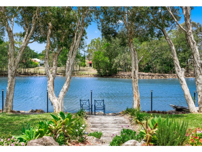 16 Waterside Drive, Twin Waters QLD 4564