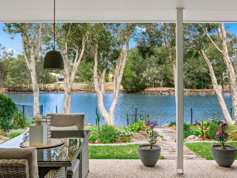 16 Waterside Drive, Twin Waters QLD 4564