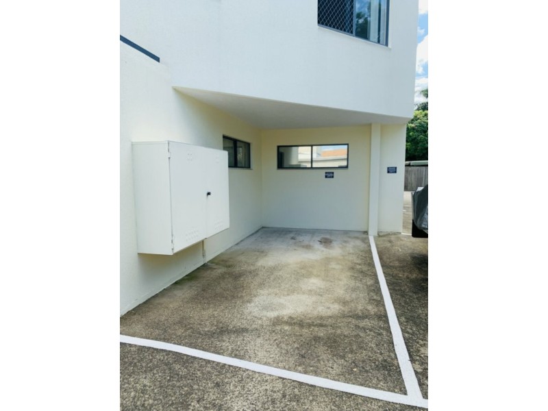 Unit 10/201-203 Bradman Avenue, Maroochydore QLD 4558
