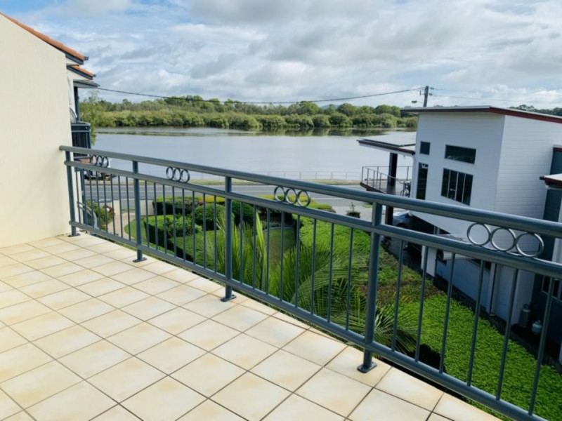 10/201 Bradman Avenue, Maroochydore QLD 4558