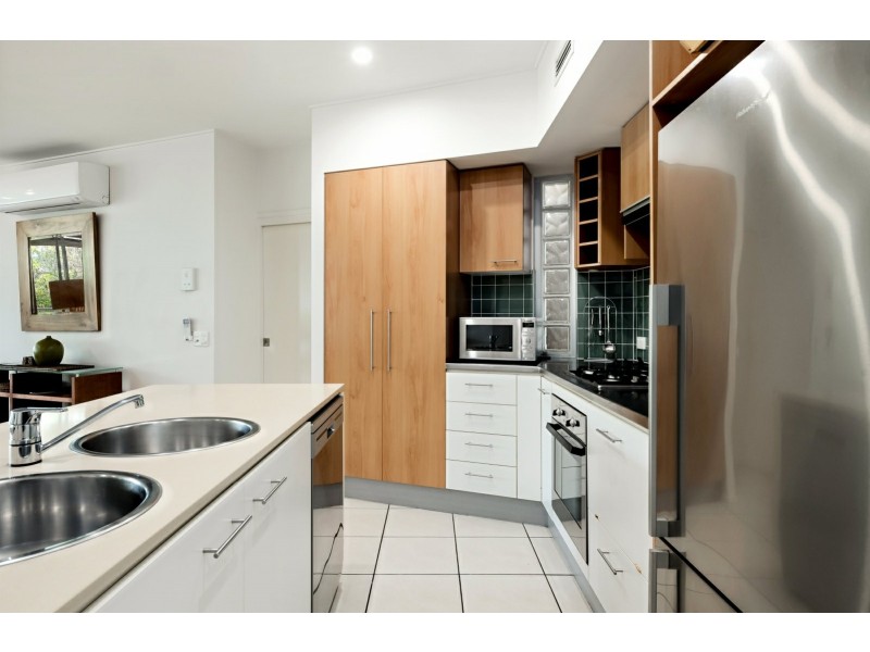 149/80 North Shore Road, Twin Waters QLD 4564