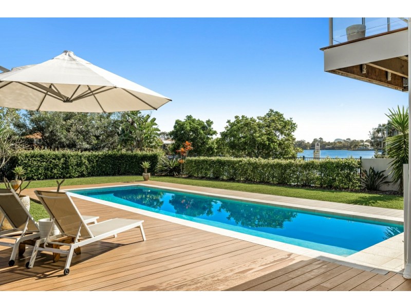 24 Anchorage Circuit, Twin Waters QLD 4564