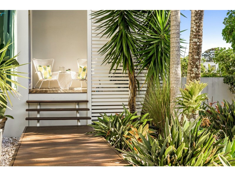 24 Anchorage Circuit, Twin Waters QLD 4564