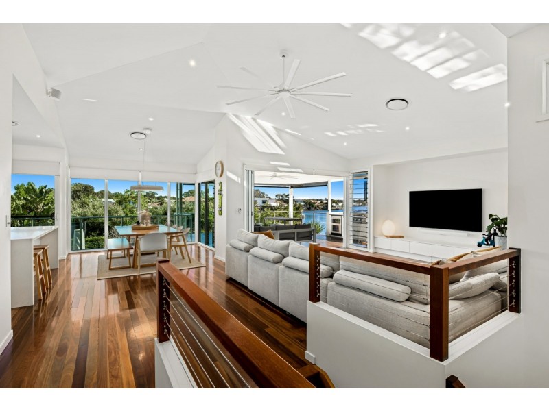 24 Anchorage Circuit, Twin Waters QLD 4564