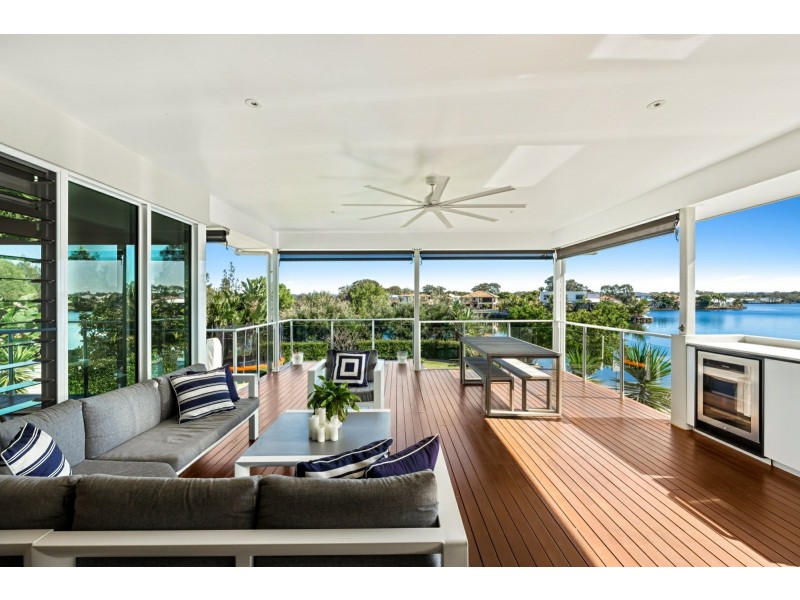 24 Anchorage Circuit, Twin Waters QLD 4564