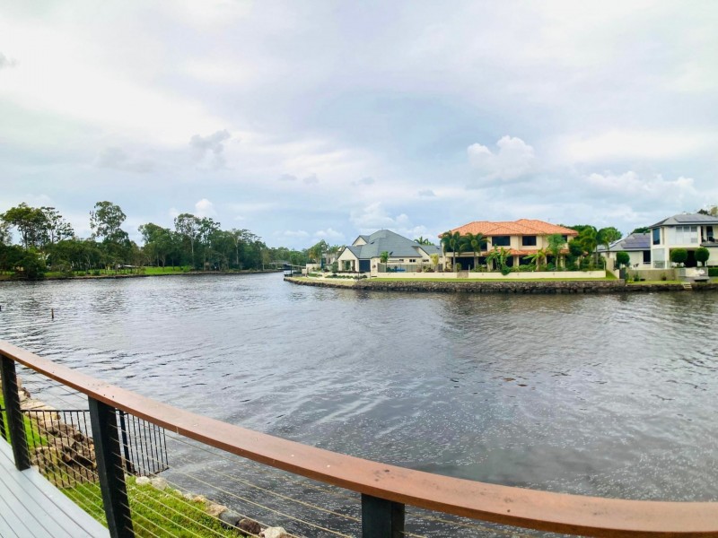 6 Nautilus Place, Twin Waters QLD 4564