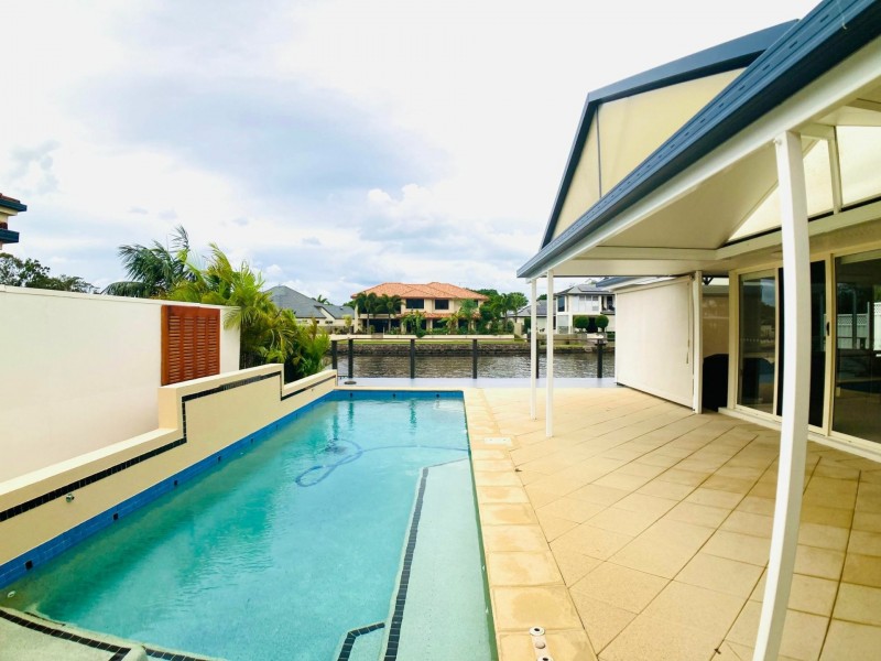6 Nautilus Place, Twin Waters QLD 4564