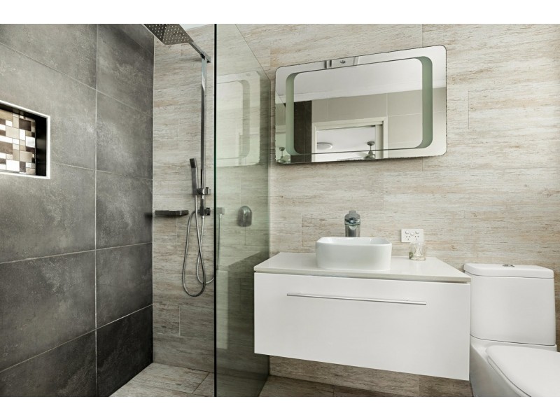 60 Wattlebird Drive, Twin Waters QLD 4564