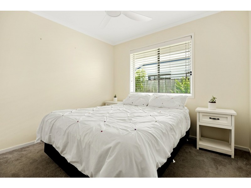 60 Wattlebird Drive, Twin Waters QLD 4564