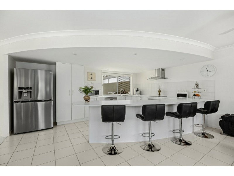 3 Sunorchid Place, Twin Waters QLD 4564