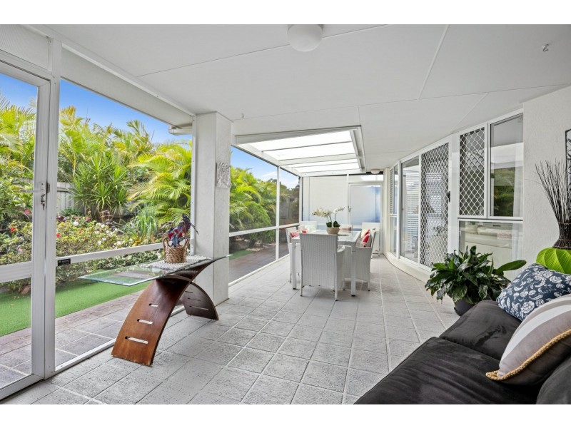 3 Sunorchid Place, Twin Waters QLD 4564