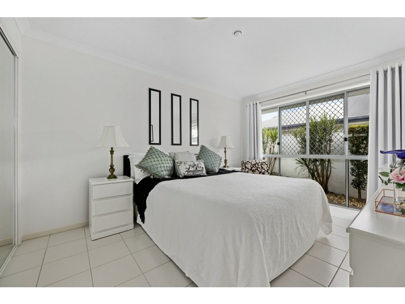 3 Sunorchid Place, Twin Waters QLD 4564