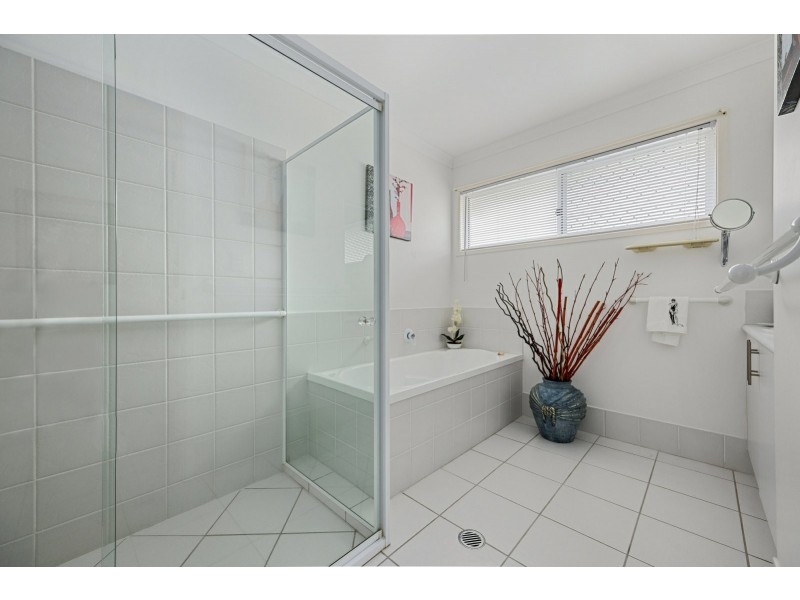 3 Sunorchid Place, Twin Waters QLD 4564