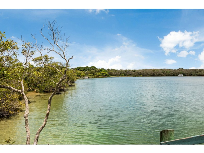 109/80 North Shore Road, Twin Waters QLD 4564