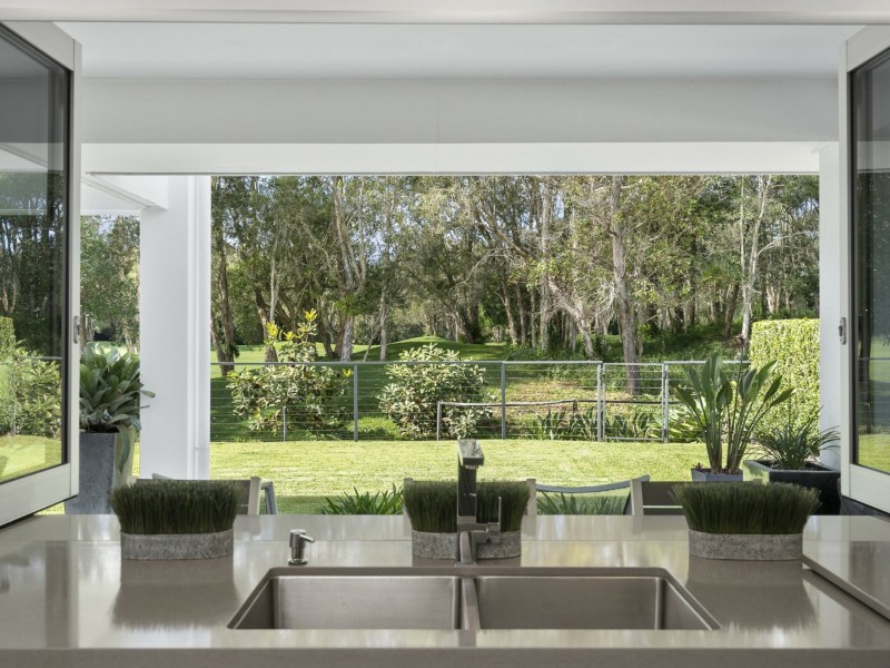 17 Hetherington Drive, Twin Waters QLD 4564