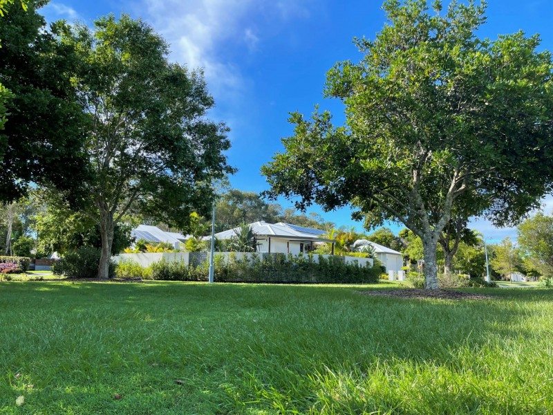28 Seahorse Drive, Twin Waters QLD 4564