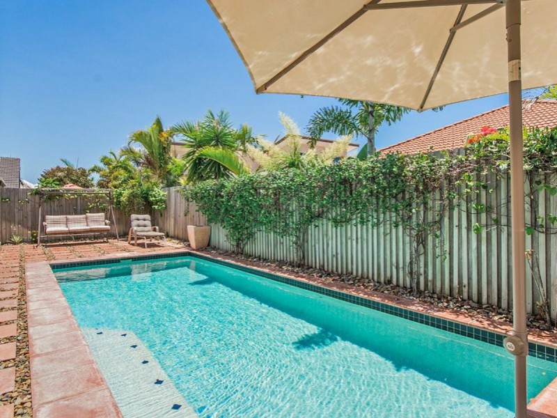 8 Estuary Ct, Twin Waters QLD 4564