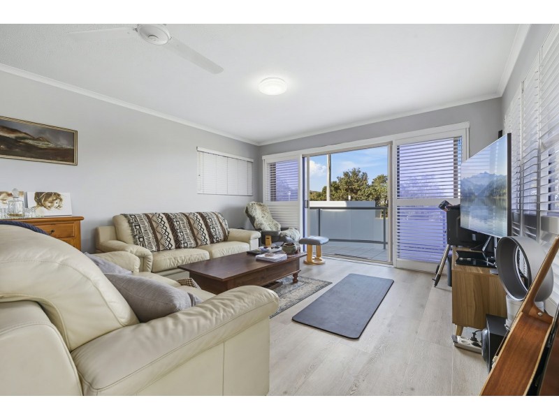 5/15 Andrew Street, Point Arkwright QLD 4573
